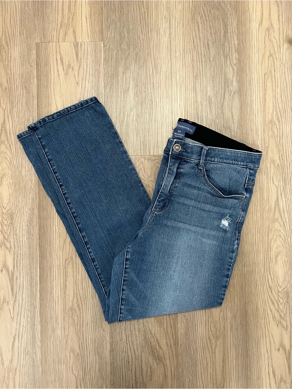 Democracy Ab Solution Jeans Womens 14 Straight Leg Distressed Stretch Blue